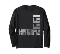 Limited Edition Vintage 1992 Funny 33rd Birthday 33 Years Long Sleeve T-Shirt