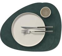 LIND DNA Placemats Nupo - Leather - Dark Green - Curved - 44 x 37 cm - 2 pieces