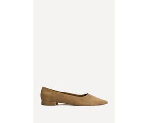 Linzi Women's Focus Camel Faux Suede Pointed Toe Ballet Flats | Size: 6/Standard Fit