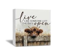 Live Like Someone Left The Gate Open Highland Cow Wood Signs Desk Decor, Highland Cow Home Decor for Women, Men, Rustic Farm Highland Cow Gifts for Farmhouse, Home, Bar, Kitchen, Office