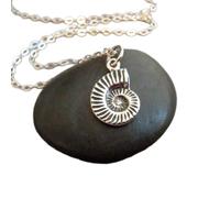 LKBEADS 925 sterling silver nautilus shell necklace small seashell spiral pendant beach aquatic ocean nature marine modern everyday summer jewelry| with 18 inch chain |silver plated |LKGP_03032
