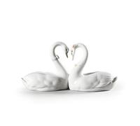 LLADRÓ Endless Love Swans Figurine. Porcelain Figure Figure.