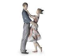 LLADRÓ Happy Encounter Couple Figurine. Porcelain Bride And Groom Figure.