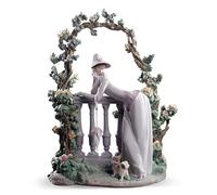 LLADRÓ In The Balustrade Woman Sculpture. Porcelain Sculpture Figure.