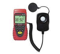 LM-120 Digital Lux Meter automatic/manual range selection, datahold