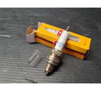 LMAR7A-9 NGK SPARK PLUGS x2