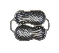 Lodge Manufacturing Company Cast Iron Pineapple Pan