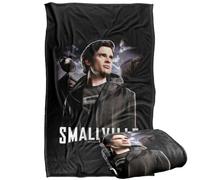 LOGOVISION Smallville Out Of The Shadows Silky Touch Super Soft Throw Blanket 91 x 147 Cm