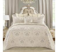 Loom and Mill Luxury Quilt Set 3 Piece, Elegant Floral Quilted Bedspread King Size with 2 Shams, Soft Lightweight Jacquard Bedding Coverlet Set for Christmas All Season (Light Apricot, King)