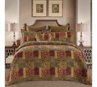 Loom and Mill Luxury Quilt Set 3 Piece, Traditional Patchwork Quilted Bedspread King Size with 2 Shams, Soft Lightweight Jacquard Bedding Coverlet Set for Christmas All Season (Red Gold, King)