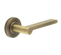 Loops Elegant Antique Brass Knurled Door Handle For Modern Homes - Solid Brass Interior Handle