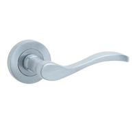 Loops Elegant Satin Chrome Door Handle On Rose For Timeless Interiors - Interior Handle