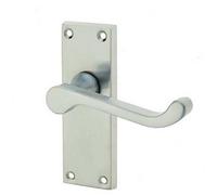 Loops Elegant Victorian Scroll Door Handle With Satin Chrome Finish - Interior Lever On Backplate