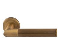 Loops Premium Reeded Lined Door Handle Set - Antique Bass Designer Lever Round Rose