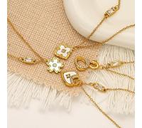 Love Geometric High-end Versatile Necklace Women's Fashion Personality Fashion Shell Inlaid Clavicle Chain