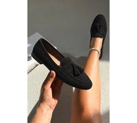 Love Lemonade Women's Delilah Faux Suede Laser Cut Tassel Flat Loafers in Black | Size: 7