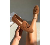 Love Lemonade Women's Delilah Faux Suede Laser Cut Tassel Flat Loafers in Camel | Size: 8