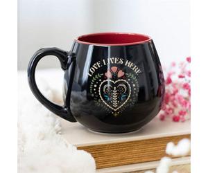 Love Lives Here Folk Heart Mug - 500Ml Ceramic Coffee & Tea Cup