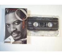 Love Makes No Sense [CASSETTE]