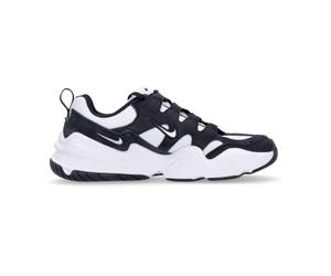 Low Shoe Voluminous Design - male - Nike - Trainers - White - 9 UK - Sport 9 UK