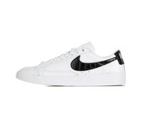 Low Women`s Shoe - female - Nike - Skateboarding - White - 5 1/2 UK - Sport 5 1/2 UK