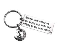 LParkin Long Distance Relationship Gifts Always Remember We are Under The Same Sky Looking at The Same Moon Friends BFF Keyring Gift for Husband Boyfriend …