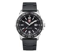 Luminox Men Analog Swiss Quartz Watch with Rubber Strap XS.3121