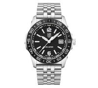 Luminox Men Analog Swiss Quartz Watch with Stainless Steel Strap XS.3122M