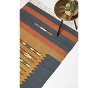 HOMESCAPES Orange & Blue Handwoven Kilim Rug 90 x 150 cm Jute & Cotton Living Room Area Rug ‘Lundi’ with Traditional Geometric Pattern & Tassels