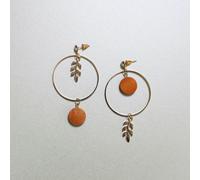 Luxe Tones Kara Wooden Disc Botanical Hoop Earrings
