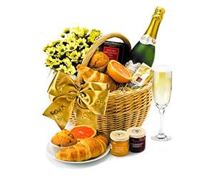 Luxury Breakfast Hamper Basket with Bucks Fizz - Breakfast In Bed Gift Set with Fresh Flowers, Croissants, Luxury Jam & Marmalade, English Tea, from Regency Hampers