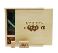 LXSINO 32GB USB 3.0 Flash Drive with Laser Engraved "Mr & Mrs" Design - 32GB Wood USB Stick with Box (size:170x170x35mm) for Wedding, Couple, Parents (Maple Wood)