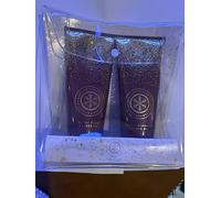 M&S Beauty Winter Floral and Frosted Blackberry Shower Gel Set, 200ml Each, 2-Pack