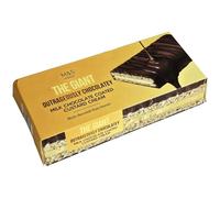 M&S Giant Milk Chocolate Coated Custard Cream Biscuit, Sandwich Biscuit with a Vanilla Flavour Filling, 270g, Father's day Sweet Treat Gift, for Dad