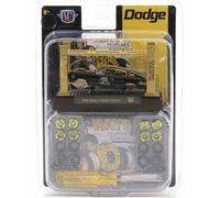 M2 MACHINES 1:64 Scale MODEL-KIT "1966 DODGE CHARGER GASSER - "HAYS" CHASE CAR" M2 MACHINES 1:64 Scale Model Kit "1966 Dodge Charger Gasser" "Haze" Chase Car