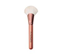 MAC 143s Bronzer Fan Brush