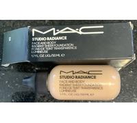 MAC Studio Radiance Face And Body Sheer Foundation N3 - 50 Ml