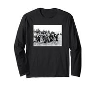MacArthur Returns to The Philippines (1944) Long Sleeve T-Shirt