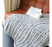 Maetoow Chenille Chunky Knit Blanket Throw （40×50 Inch）, Handmade Warm & Cozy Blanket Couch, Bed, Home Decor, Soft Breathable Fleece Banket, Christmas Thick and Giant Yarn Throws, Grey
