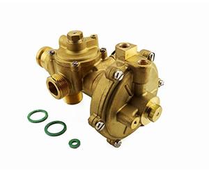 Main Combi 24, 24HE, 30HE Diverter Valve Hydraulic Outlet Assembly 7224344 (Supersedes 248061)