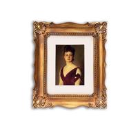 Maison Des Cadeaux Vintage 8x10 Picture Frame with Embossed Flower Design, Ornate Gold Resin Photo Frame, 8x10 or 5x7 Inch Photos, Tabletop or Wall Hanging