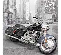 Maisto Harley Davidson FLHRC Road King Classic 2013 1:12 Scale Model Motorcycle