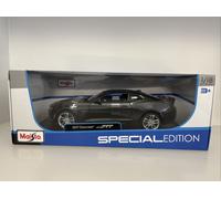 Maisto Special Edition 1/18 Chevrolet Camaro 2017 50th Anniversary Diecast Car