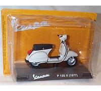 MAISTRO 058 P 125 X 1977 White Vespa 1.18 Scale Diecast Model