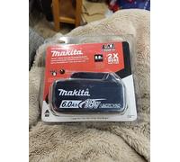 Makita BL1860B 18V LXT Lithium-Ion 6.0 Ah Battery