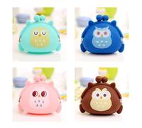 MALUGOGO Mini Owl Silicone Coin Purse with Kawaii Cartoon Design, Soft Silicone Gel Material, Store Coins and Small Items, Lightweight and Compact Change Purse in Green