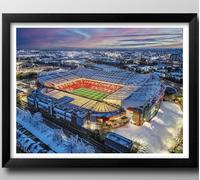 Man United Gifts, Old Trafford Framed Print. Stretford End after Snow Fall. Memorabilia, Football Club. Poster, Wall Art. The Theatre of Dreams. (Black, 43cm x 33cm, Framed)