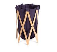 Großzügig: Marie Pi Wäschekorb von Klein & More Bis zu neun Kilo Wäsche kann der Marie Pi Wäschekorb fassen. Dank seines Scherengittergestells aus Sperrholz kann er einen Durchmesser von bis zu 50 cm erreichen. Der Wäschebeutel der eingehängt wird, zieht sich mit dem Gestell auf und kann bei Bedarf oben verschlossen werden. Auch der Beutel selber kann unkompliziert in der Waschmaschine bei 40 Grad gereinigt werden. Material und Format Der Wäschebeutel besteht aus Polyester und ist in verschiedenen Farben erhältlich. Das Gestell besteht aus Holz i n den Varianten Walnuss, Natur und Schwarz. Der Korb ist 74 cm hoch und kann zwischen 15 cm und 50 cm im Durchmesser haben, je nachdem, wie weit er aufgezogen wird.