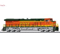 Marklin 38447 GE ES44AC Diesel Locomotive BNSF 5736 (~AC-Sound) HO Gauge