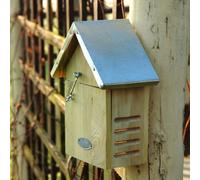 Esschert Design WA05 23 x 17 x 10cm Wood Lady Bird House - Natural